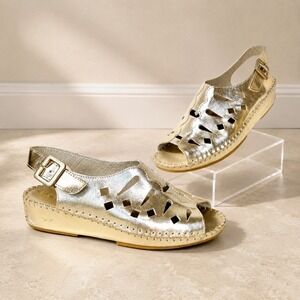 La Plume Gold Leather Cutout Slingback Sandals EU 38 US 7.5-8 Italy